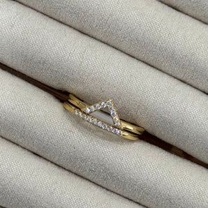 Hailey Ring / 925 Sterling Silver