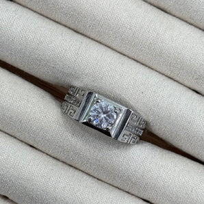 Zane Ring / 925 Sterling Silver