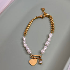 Mini Heart Bracelet / Stainless Steel & Pearls