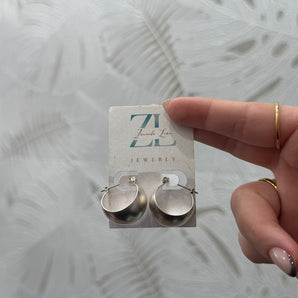 Grace Earrings / Brass