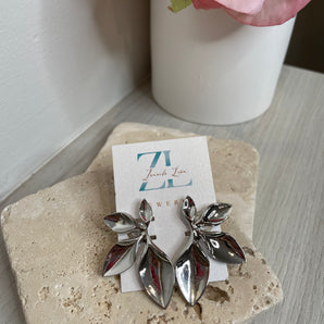 Glory’s Earrings / Brass