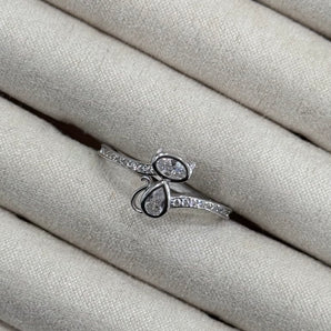 Kitty Ring / 925 Sterling Silver