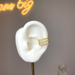 Lara Ear Cuff / Brass & Crystal