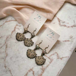 Vida Earring / Brass