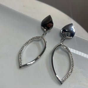 Nina Earring / Sterling Silver 925